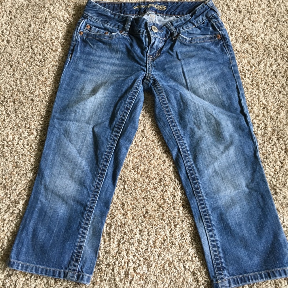 American eagle capris